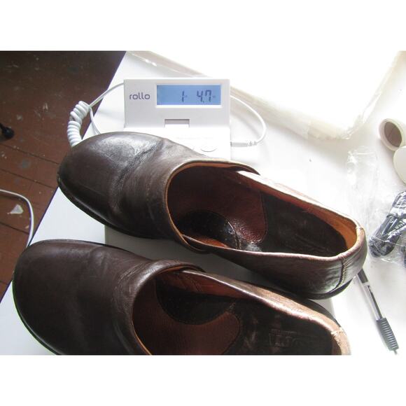 Børn Women’s Brown Leather Clogs Slip-On Shoes Size 9 / 40.5 Comfort Neutral - Picture 10 of 10